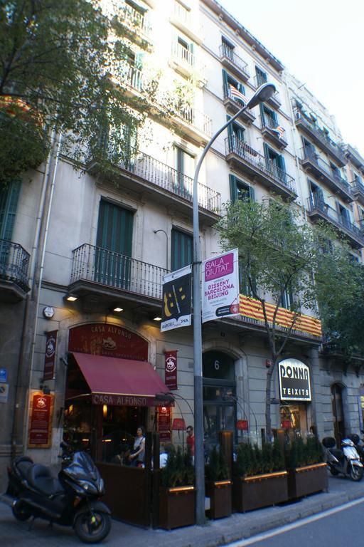 Flateli Urquinaona Apartment Barcelona Ruang foto